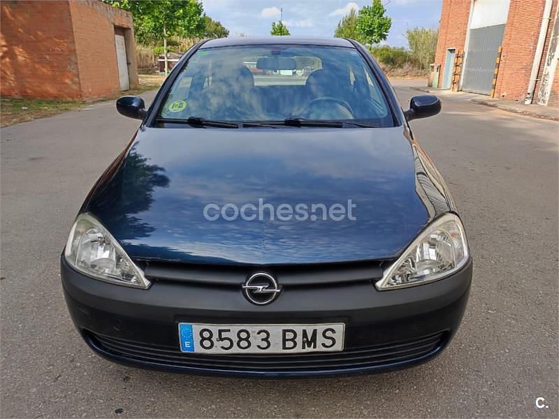 Azul Usado 2001 Opel Corsa Elegance Berlina | 2000 € (Super precio) - Imagen 1/4