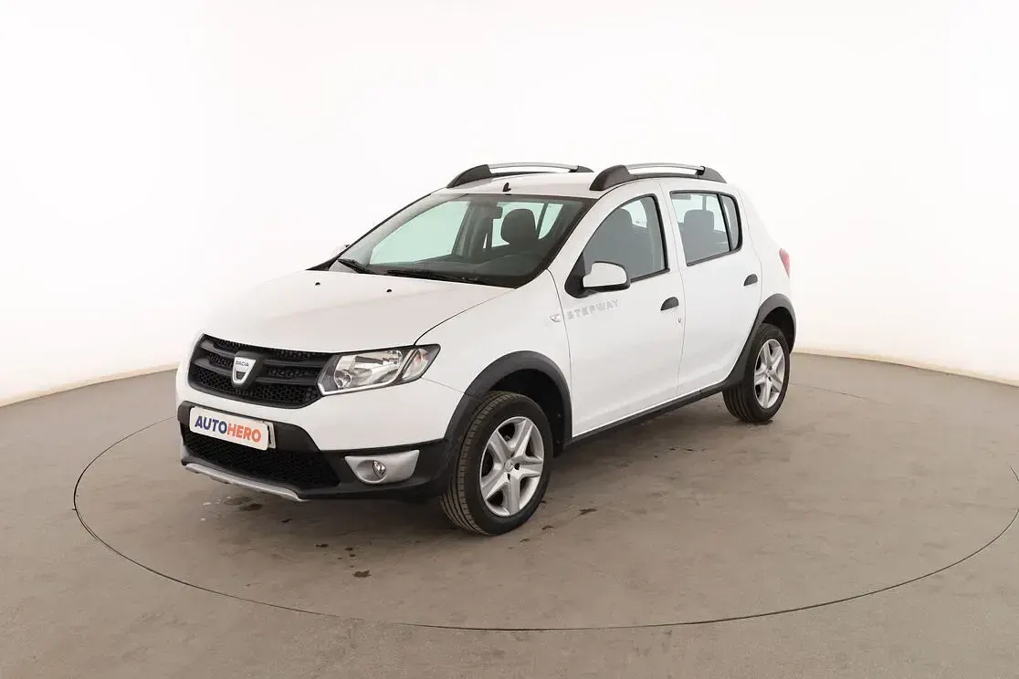 Usado Dacia Sandero Stepway 90 CV (66 kW) 2014 Berlina