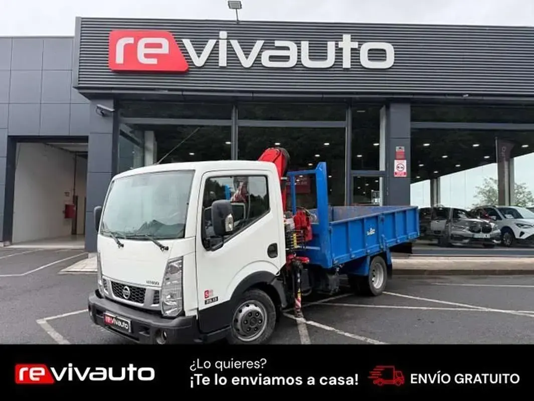 Usado Nissan Cabstar 136 CV (100 kW) 2020 Blanco Pickup/Camioneta