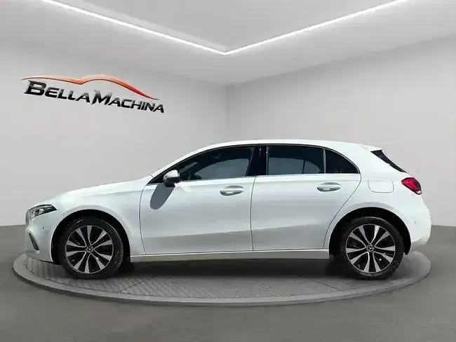 Usado Mercedes A250 218 CV (160 kW) 2022 Blanco Berlina