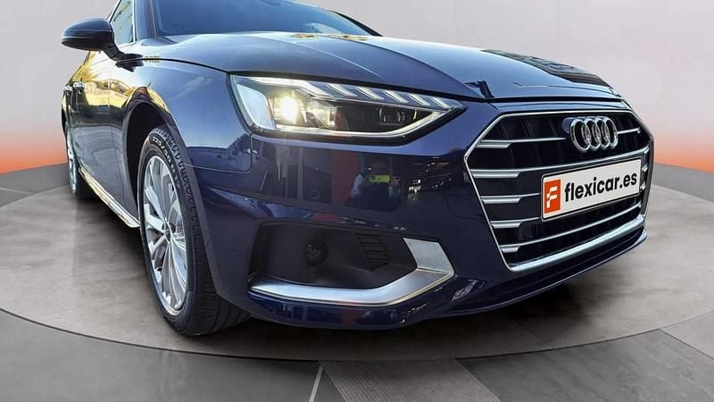 Usado Audi A4 Advanced Plus 163 CV (119 kW) 2022 Azul Familiar