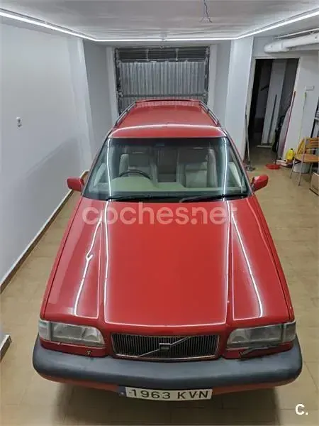Usado Volvo 850 240 CV (176 kW) 1995 Rojo Familiar
