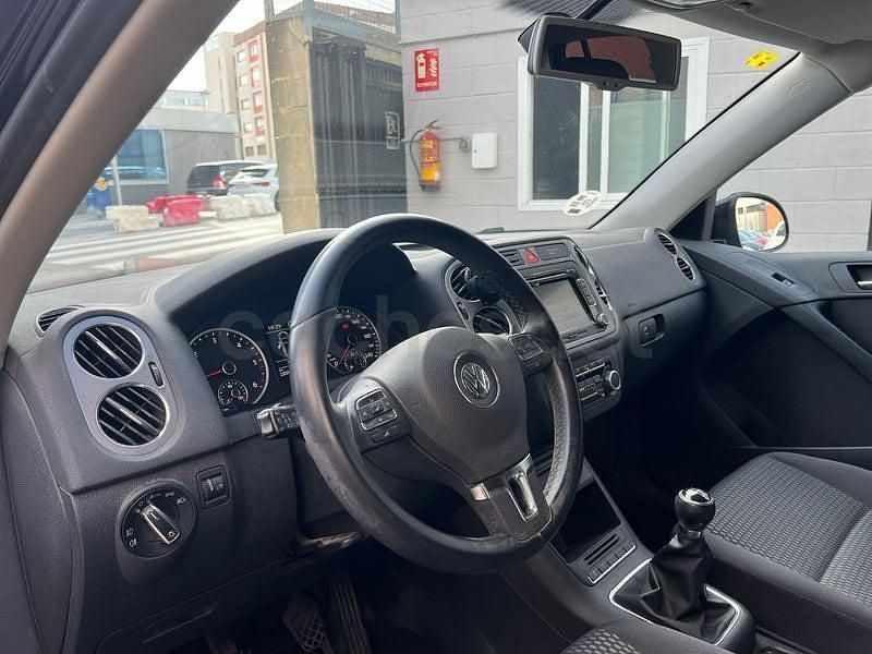 Usado VW Tiguan Sport 140 CV (102 kW) 2010 Negro SUV