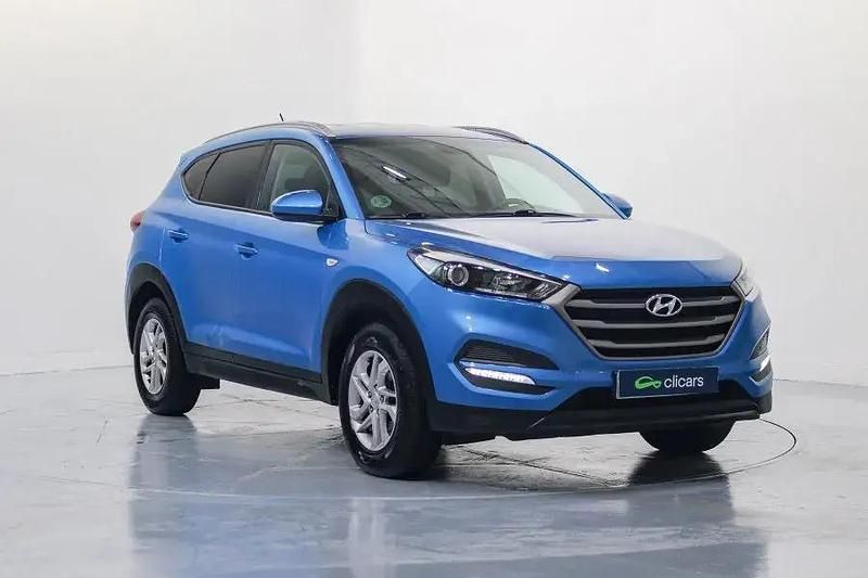 Usado Hyundai Tucson 132 HP (97 kW) 2018 Azul SUV