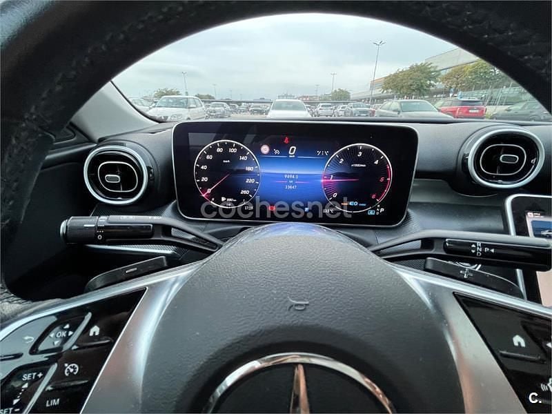 Usado Mercedes C220 200 CV (147 kW) 2022 Negro Berlina