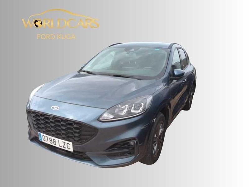 Usado Ford Kuga ST-Line 225 CV (165 kW) 2022 Gris / plata SUV