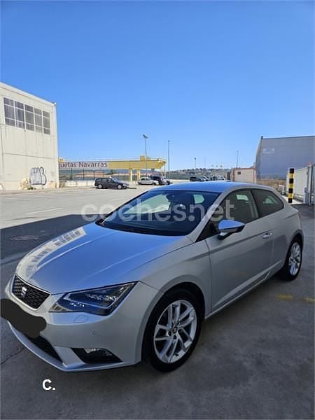 Usado Seat Leon SC Style 150 CV (110 kW) 2015 Gris / plata Utilitario