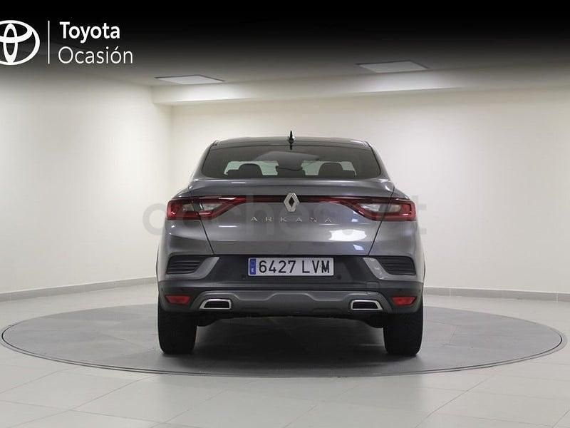 Usado Renault Arkana RS Line 140 CV (102 kW) 2021 Gris / plata SUV