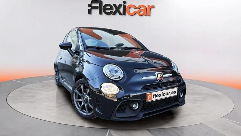 Usado Abarth 595 Turismo 167 CV (122 kW) 2022 Negro Utilitario