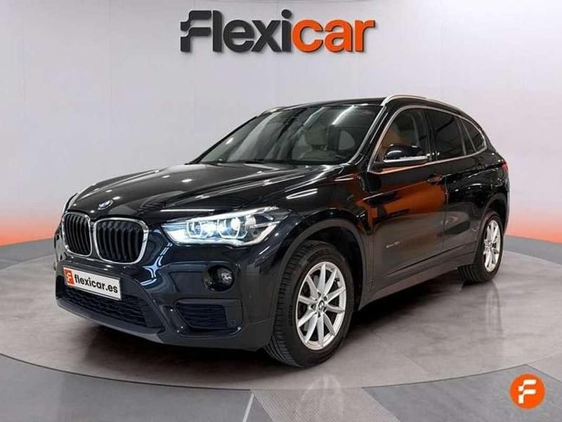 Käytetty BMW X1 136 HP (100 kW) 2017 Musta Katumaasturi