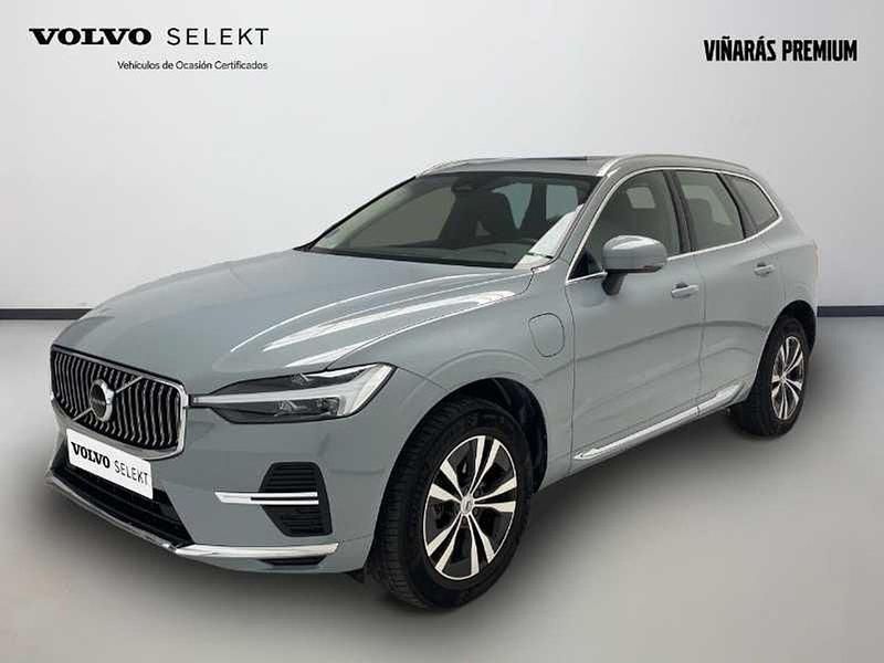 Usado Volvo XC60 Core 350 CV (257 kW) 2023 Gris SUV