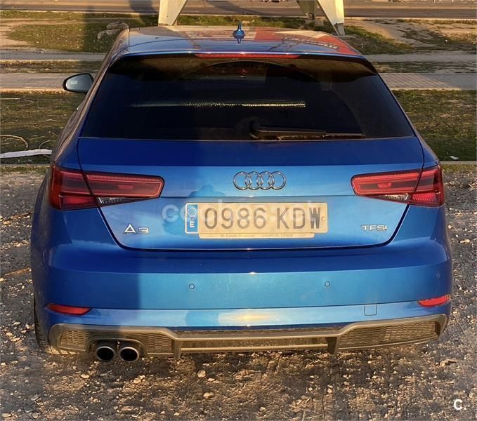 Usado Audi A3 S-Line 150 CV (110 kW) 2017 Azul Berlina