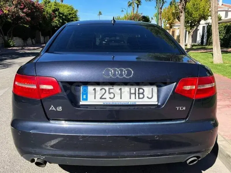Usado Audi A6 177 CV (130 kW) 2011 Azul Berlina