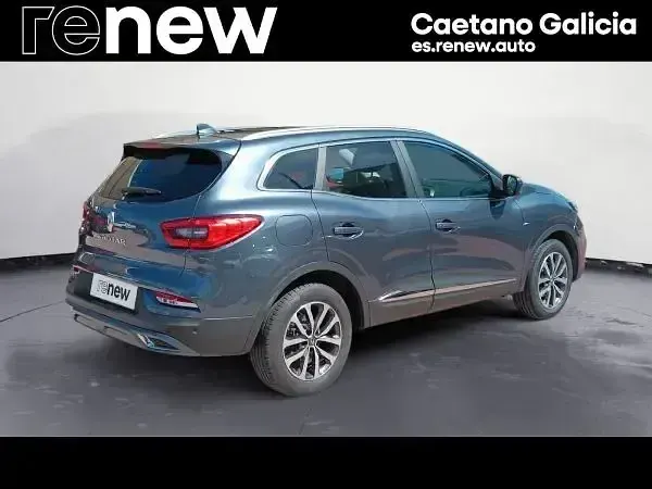 Usado Renault Kadjar Zen 140 CV (102 kW) 2019 Gris SUV