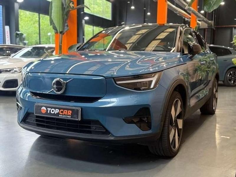 Käytetty Volvo C40 294 kW (400 HP) 2022 Sininen Katumaasturi