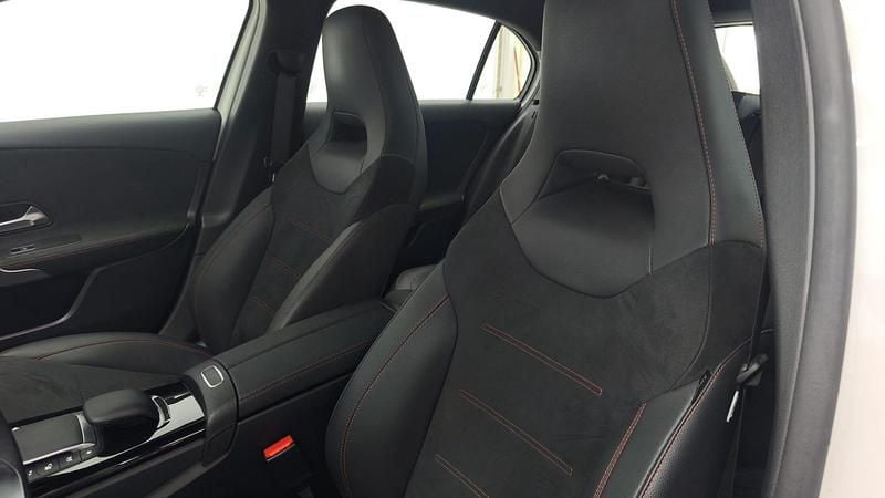 Usado Mercedes A250 Advanced 218 CV (160 kW) 2023 Blanco Berlina