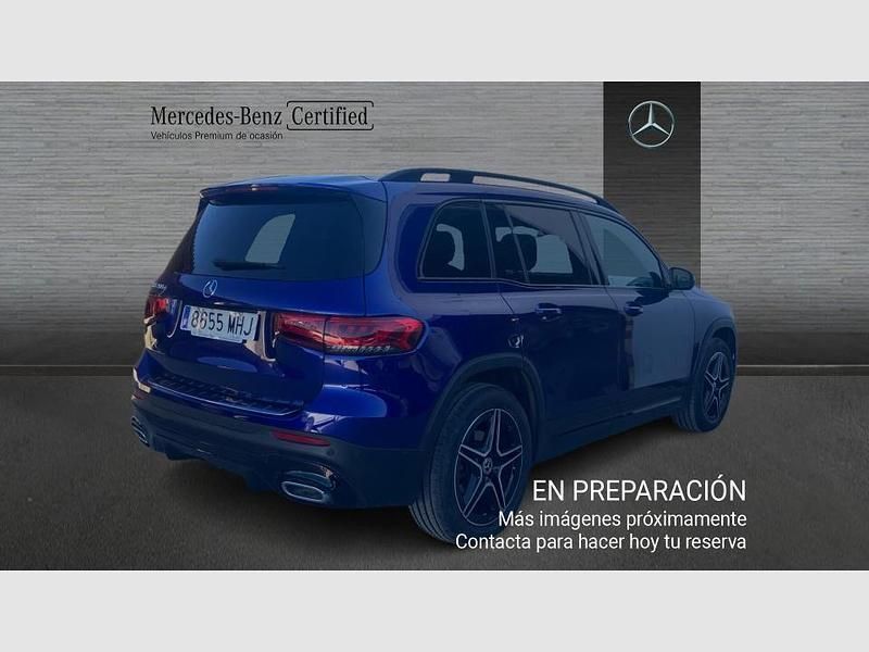 Usado Mercedes GLB200 AMG line 150 CV (110 kW) 2023 Azul SUV