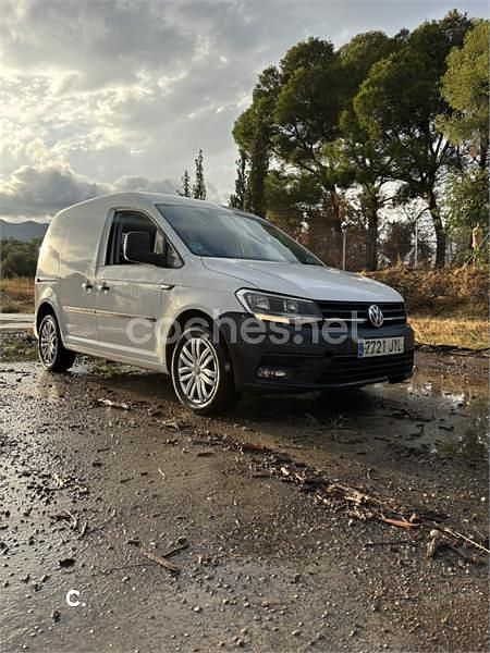 Usado VW Caddy 75 CV (55 kW) 2016 Blanco Monovolumen