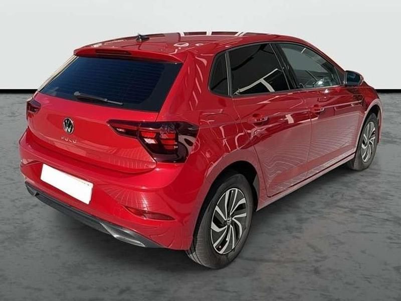 Usado VW Polo 71 CV (52 kW) 2024 Rojo Utilitario