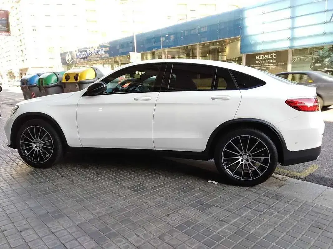 Usado Mercedes GLC250 AMG 211 CV (155 kW) 2016 Blanco SUV