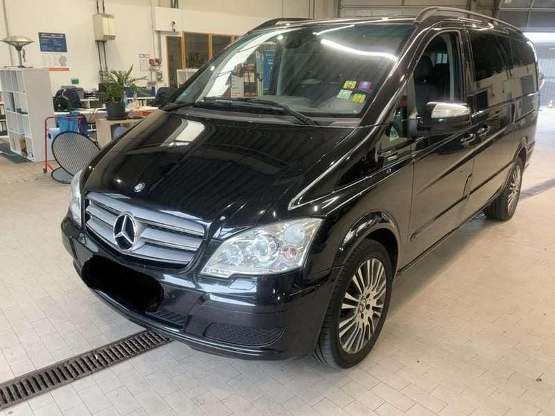 Negro Usado 2013 Mercedes Viano Avantgarde Monovolumen | 18.990 € (Precio justo) - Imagen 1/4