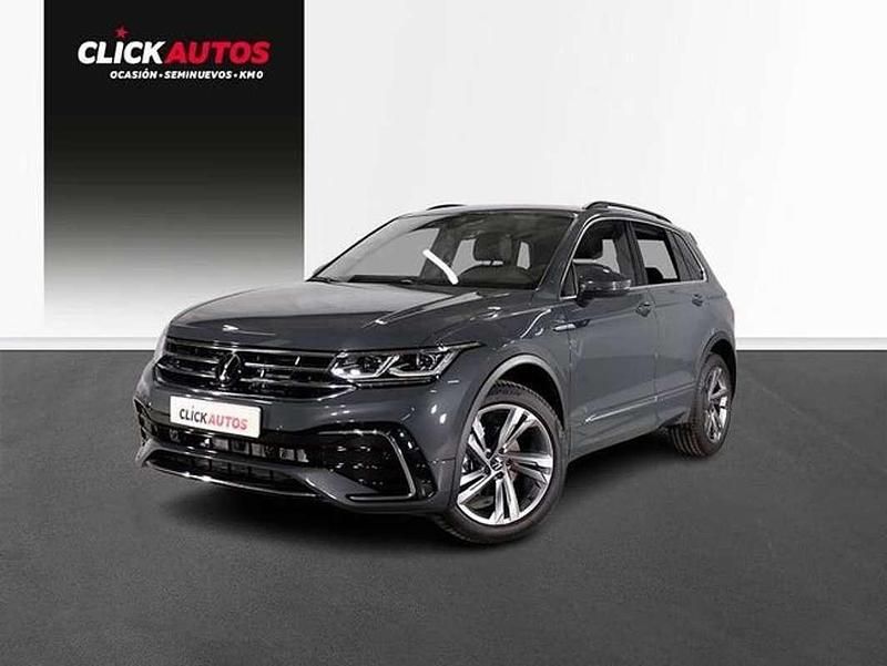 Usado VW Tiguan R-line 151 CV (111 kW) 2023 Gris SUV