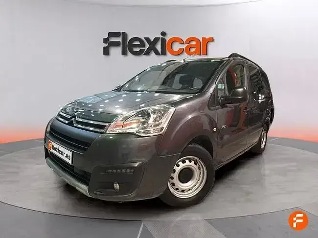 Usado Citroën Berlingo Feel 100 CV (73 kW) 2017 Gris Monovolumen