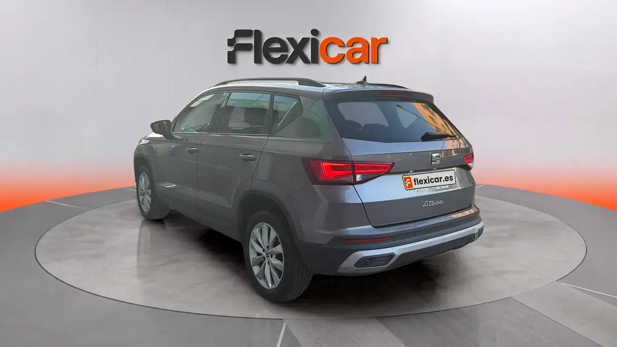 Usado Seat Ateca 150 CV (110 kW) 2022 Gris SUV