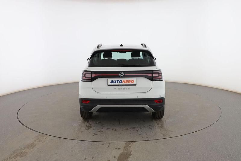 Usado VW T-Cross Advance 110 CV (80 kW) 2020 Blanco SUV