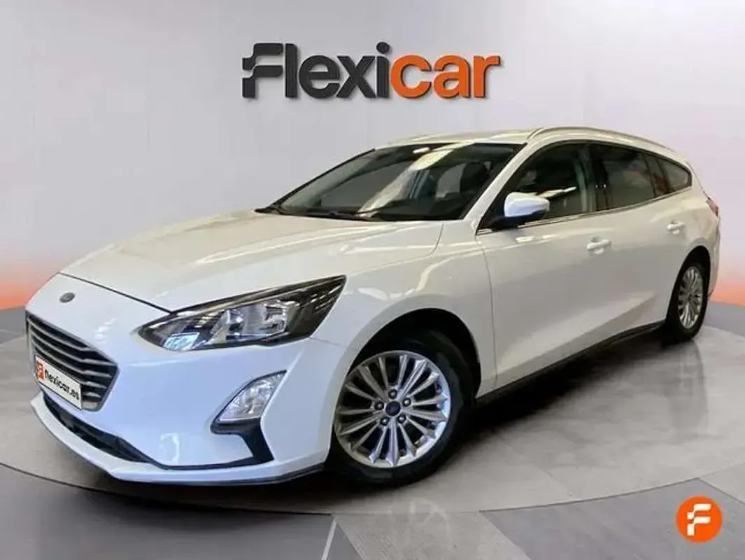 Usado Ford Focus Active 120 CV (88 kW) 2019 Blanco Utilitario