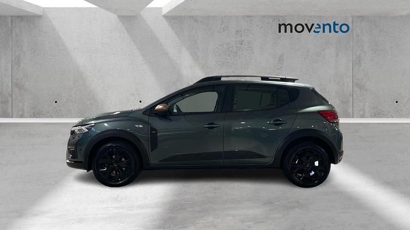 Usado Dacia Sandero Extreme 110 CV (80 kW) 2024 Verde Berlina