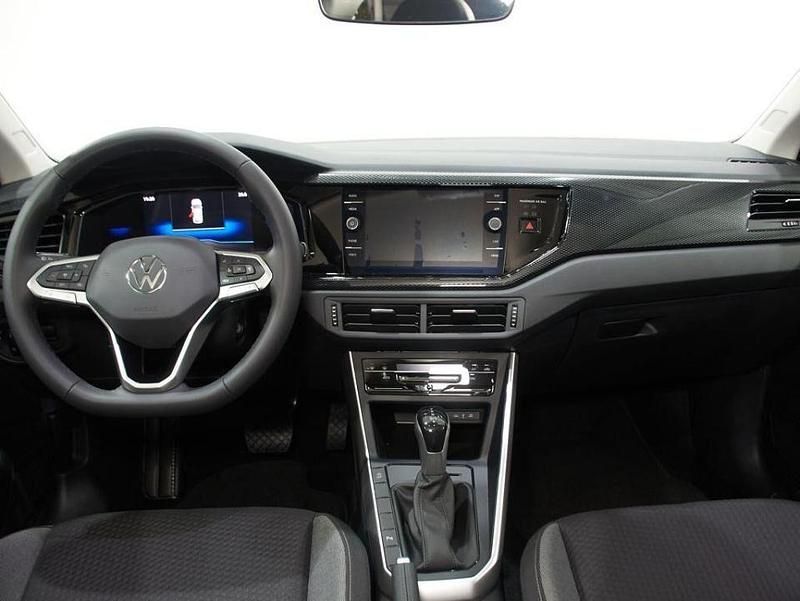 Usado VW Taigo Life 116 CV (85 kW) 2024 Verde SUV