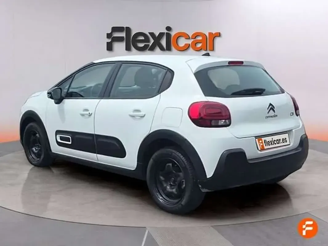 Usado Citroën C3 Feel 102 CV (75 kW) 2021 Blanco Utilitario