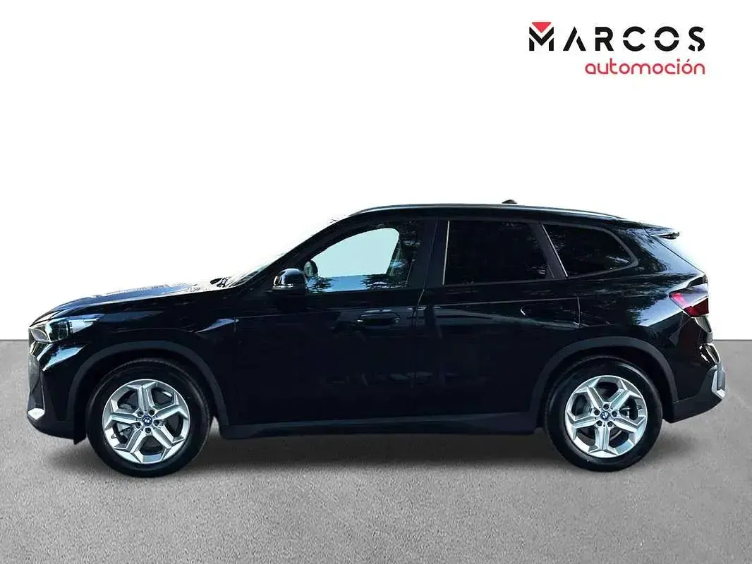 Używany BMW iX1 230 kW (313 KM) 2024 Czarny SUV