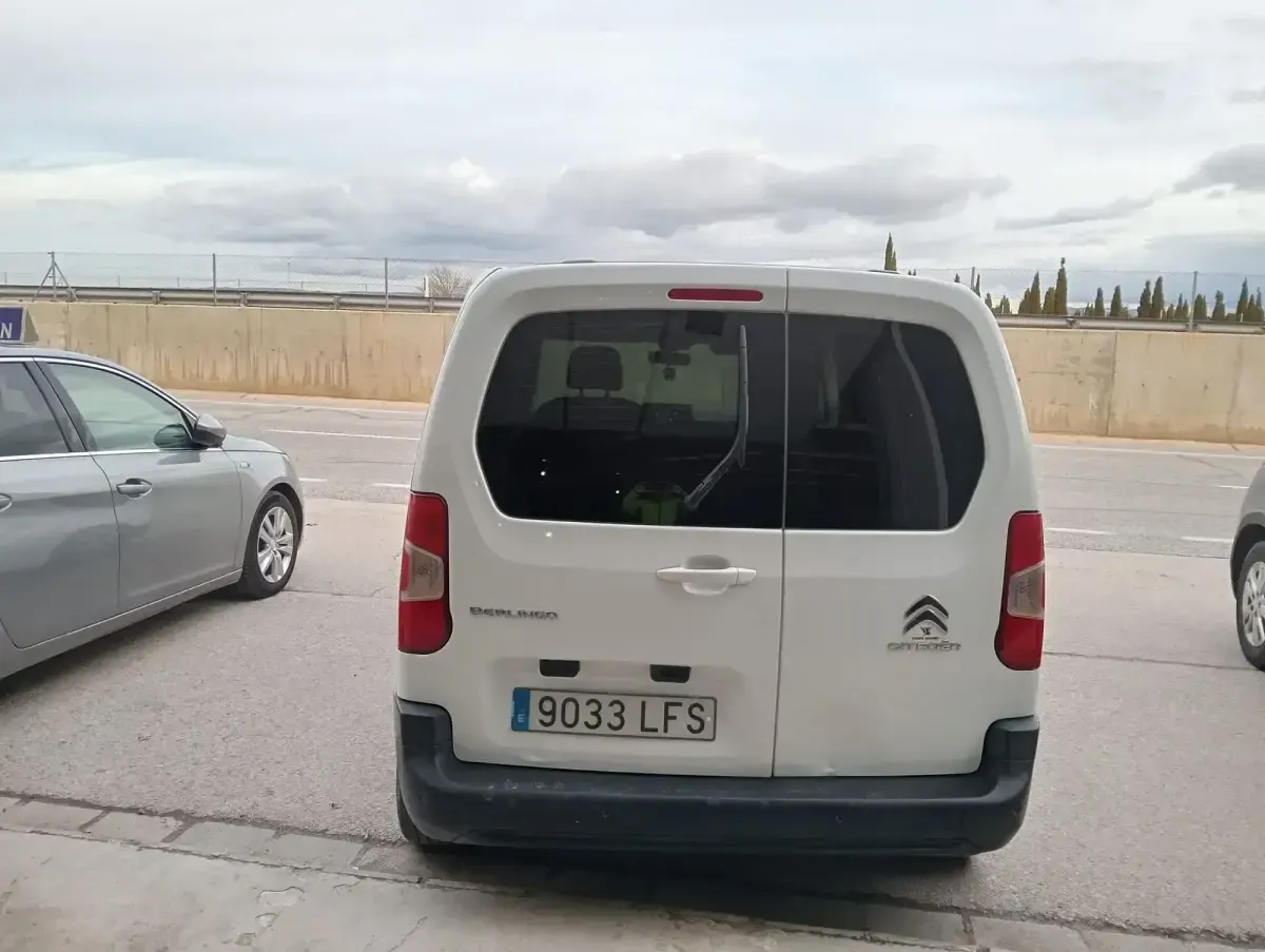 Usado Citroën Berlingo 100 HP (73 kW) 2020 Branco Monovolume