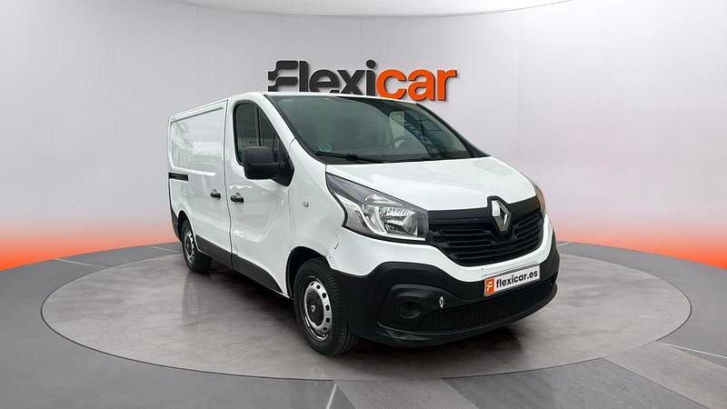 Usado Renault Trafic 95 CV (69 kW) 2018 Blanco Monovolumen