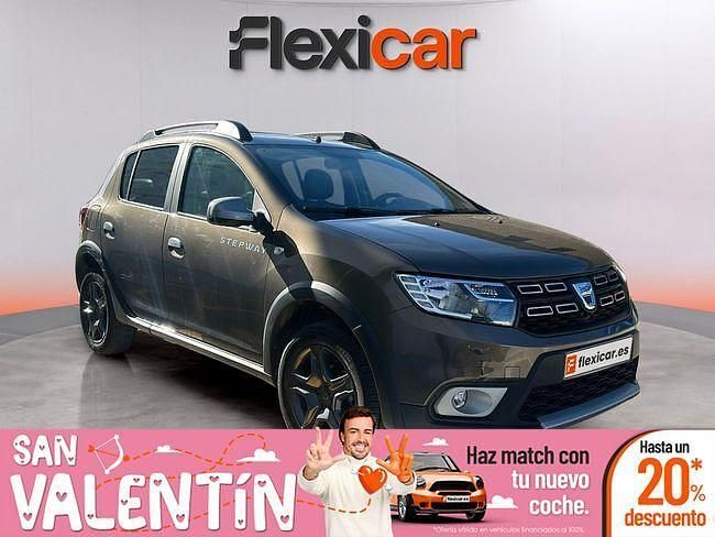 Usado Dacia Sandero Stepway 90 CV (66 kW) 2017 Gris