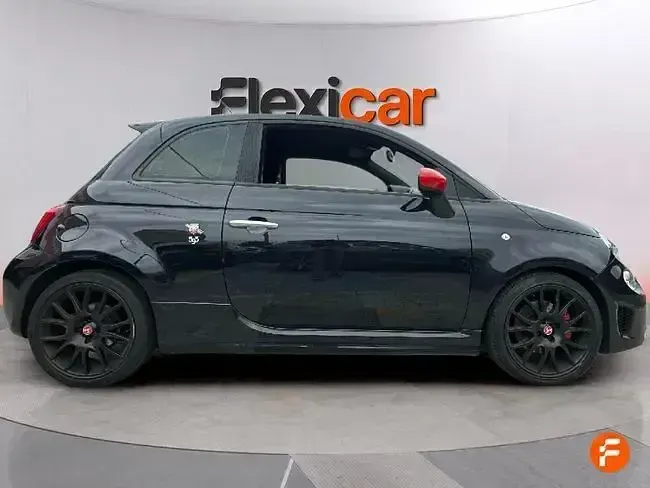 Usado Abarth 595 Pista 160 CV (117 kW) 2018 Negro Berlina