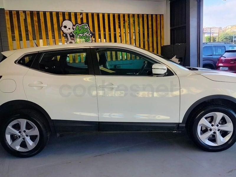 Usado Nissan Qashqai Acenta 115 CV (84 kW) 2020 Blanco SUV