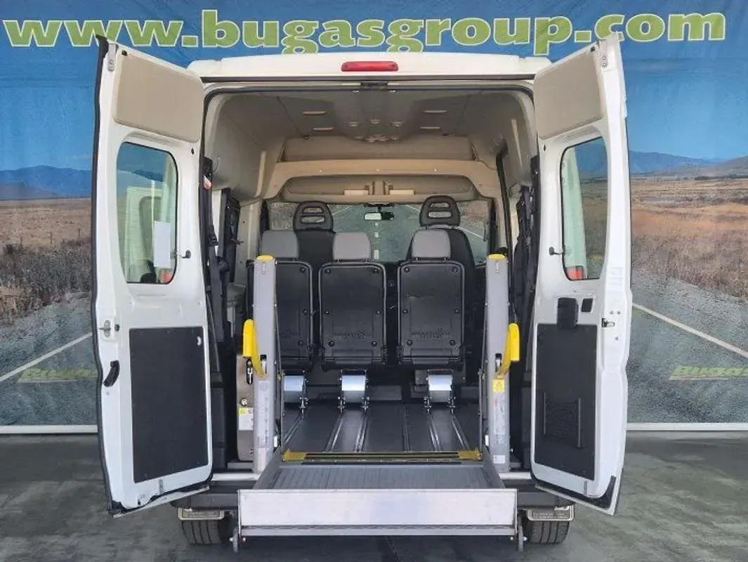 Usado Citroën Jumper 131 CV (96 kW) 2019 Blanco Monovolumen