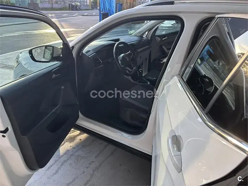 Usado VW T-Cross Sportline 115 CV (84 kW) 2019 Blanco SUV