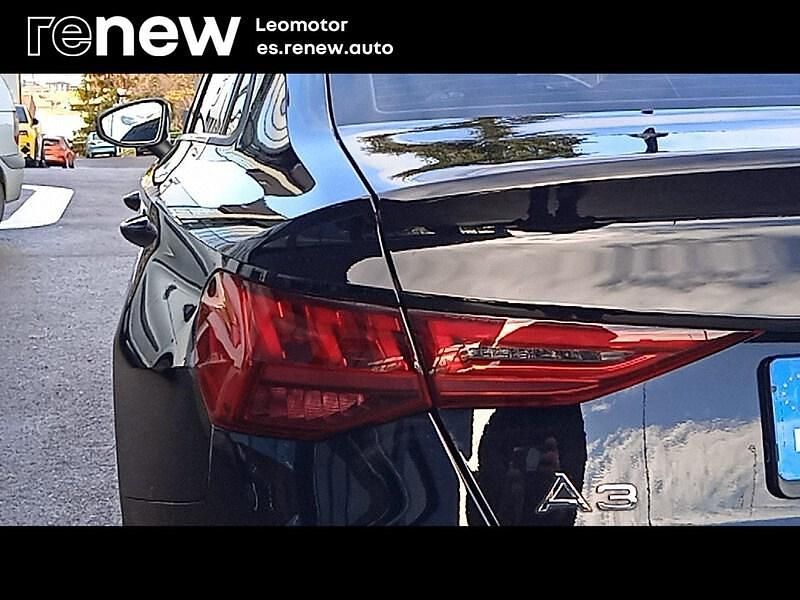 Usado Audi A3 Advanced 110 CV (80 kW) 2023 Negro Berlina