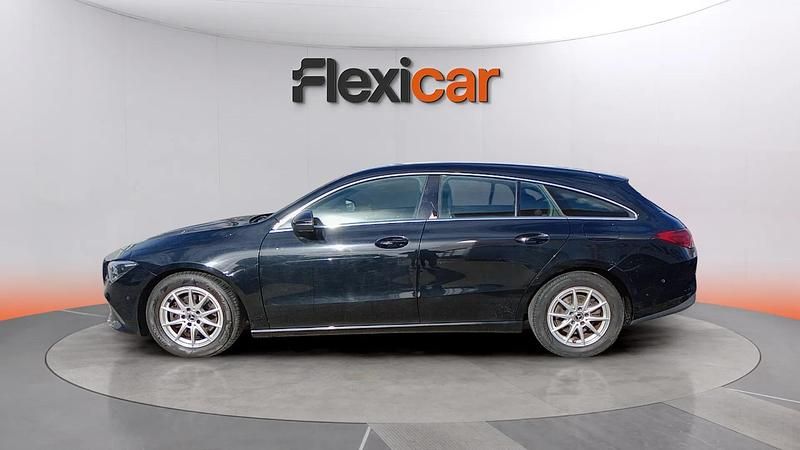 Usado Mercedes CLA180 116 CV (85 kW) 2021 Negro Berlina