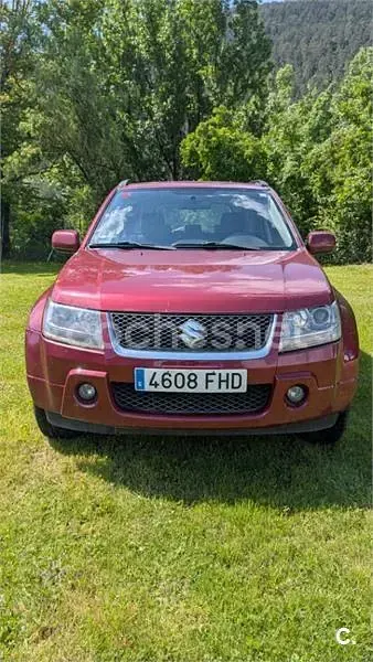 Usado Suzuki Grand Vitara 129 CV (94 kW) 2006 Rojo SUV