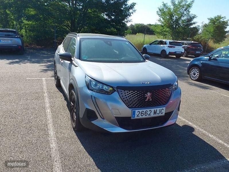 Plateado Usado 2023 Peugeot 2008 Allure SUV | 16.250 € (Buen precio) - Imagen 1/4