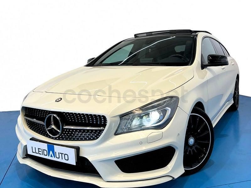 Usado Mercedes CLA250 211 CV (155 kW) 2015 Blanco Berlina