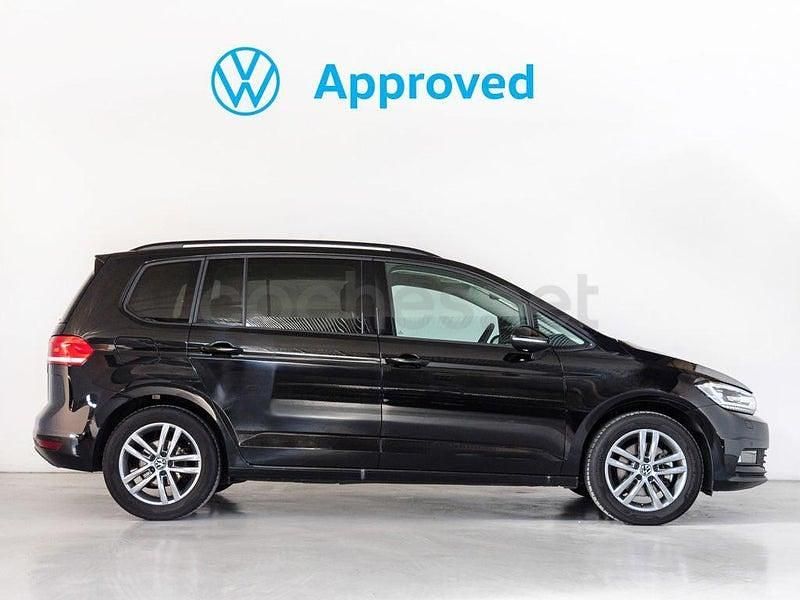 Usado VW Touran 150 CV (110 kW) 2025 Negro Monovolumen