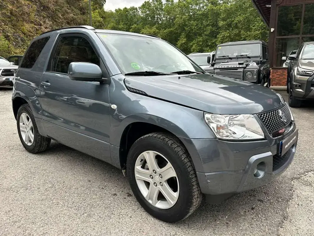 Usado Suzuki Grand Vitara 106 CV (77 kW) 2008 Azul SUV