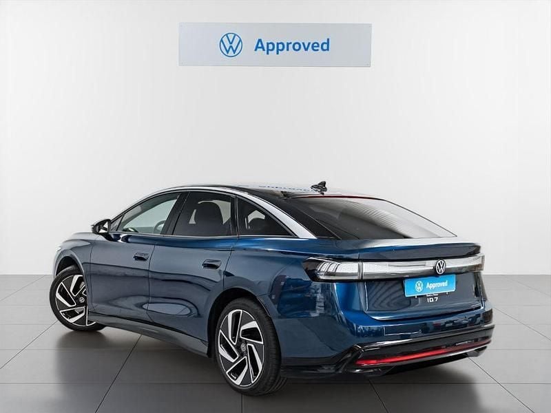 Usado VW ID.7 Pro 210 kW (286 CV) 2024 Eléctrico Utilitario