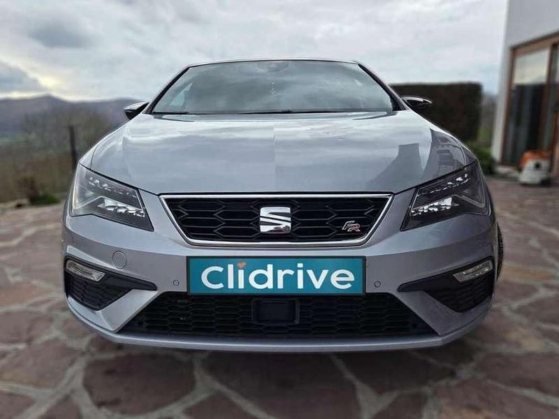 Usado Seat Leon FR 150 CV (110 kW) 2019 Gris Utilitario